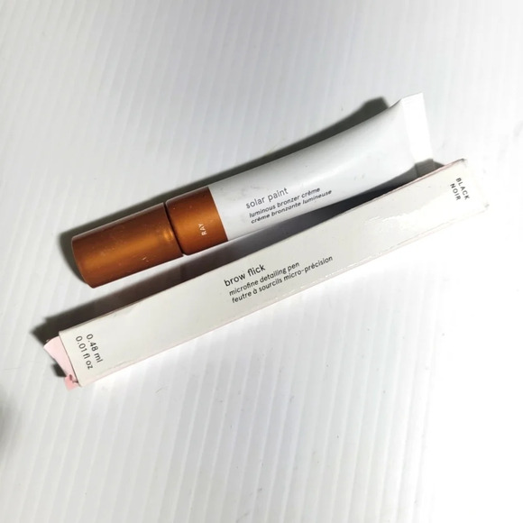 ❤️ 3 for $35 Glossier  solar paint Ray brow flick black set lot - Picture 1 of 1